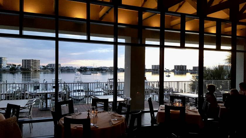 Destin Vacation Top Places to Eat | Waterfront Dining 